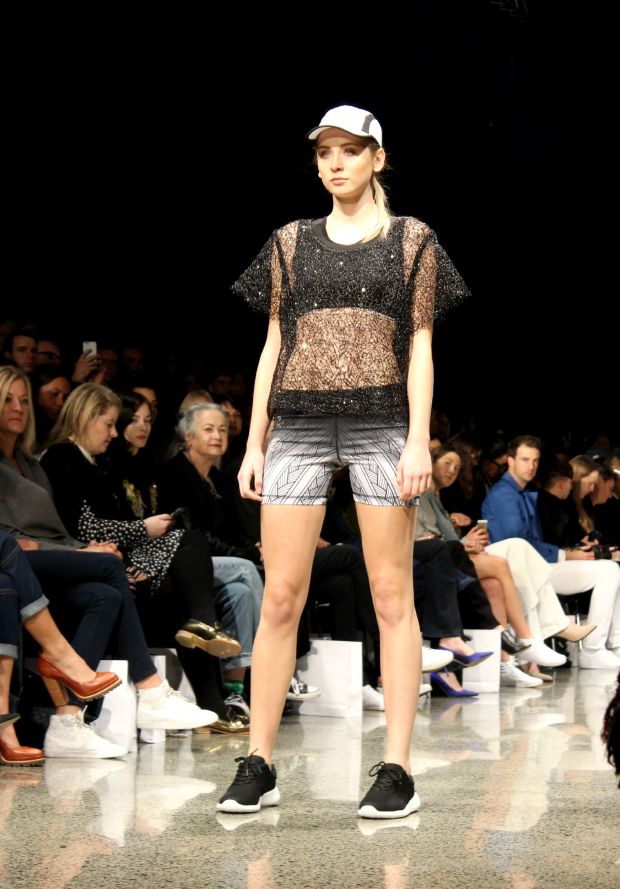 nzfw miromoda runway show fashion week