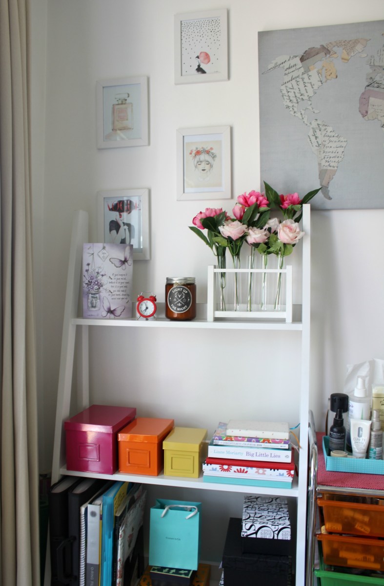 home style room decor shelf wall art